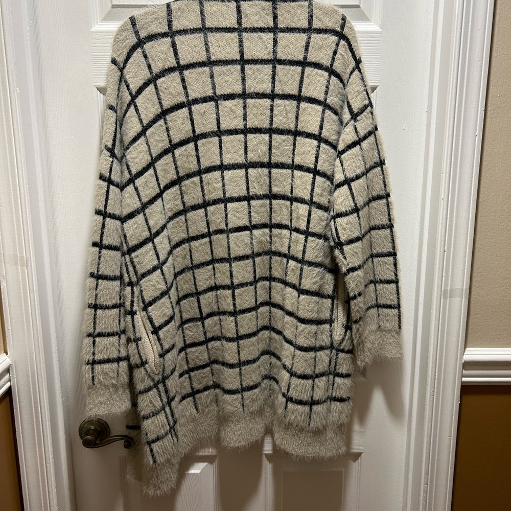 Sweater jacket - Picture 2 of 4